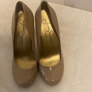 Jessica Simpson Women's Nude Heels